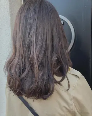 セミロング カラー 萌花 moeka /韓国/レイヤーのヘアスタイル