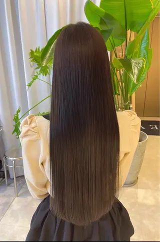 カラー FLEVE所属・🥟FLEVE梅田 山家千夏🥟のヘアスタイル