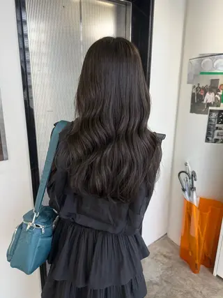 ロング カラー 🟡ひろの/ツヤ カラー/髪質改善🟡のヘアスタイル