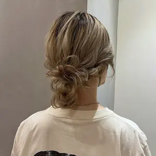 ヘアアレンジ akiho/透明感 カラー/グレージュのヘアスタイル