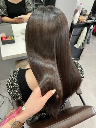 ロング 酸性縮毛矯正 Coreすずのヘアスタイル