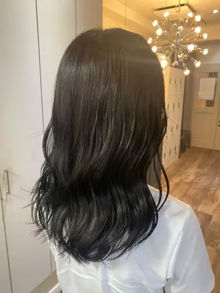 ロング カラー ボブ/透明感カラー 岸本涼奈のヘアスタイル