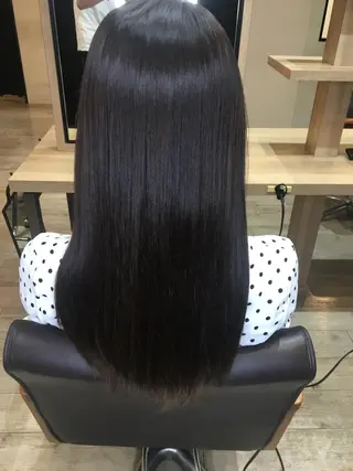 ロング カラー ヨシダ フミノリのヘアスタイル