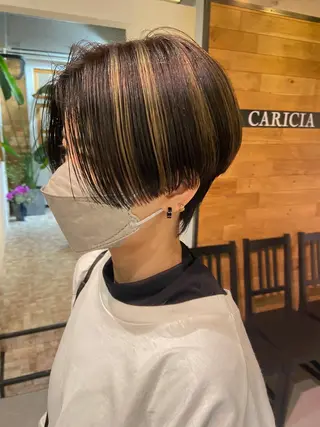 ショート カラー 田中 あやなのヘアスタイル