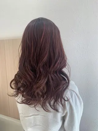 カラー 副店長 星野 梨南葉のヘアスタイル