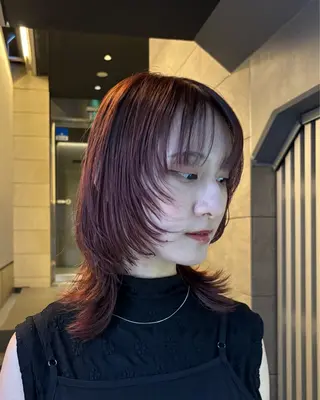ミディアム カラー ウルフカット/パーマ mayo🌛🌀のヘアスタイル