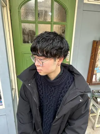 ショート パーマ メンズ 清水千優/パーマ/透 明感カラー/メンズのヘアスタイル