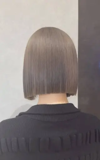 ミディアム カラー 艶カラー/ハイトーン ☘️黒沢千佳☘️のヘアスタイル