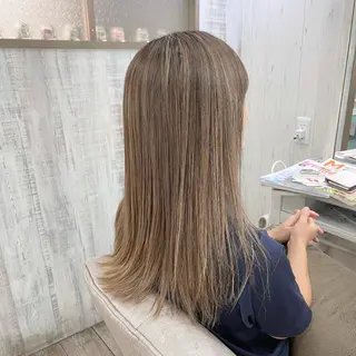 セミロング ネモトメイナ🌿‬ 今月末で退職しますのヘアスタイル