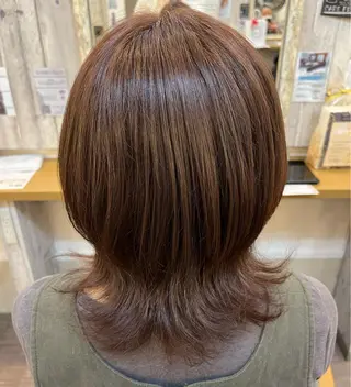 カラー 伊藤 由妃乃のヘアスタイル
