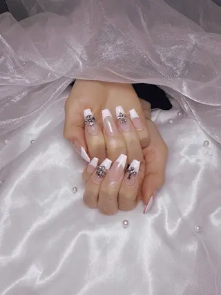 ネイル emuなんば HONOKAのネイルデザイン