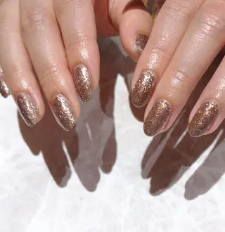 ネイル 會田 瑠衣のネイルデザイン