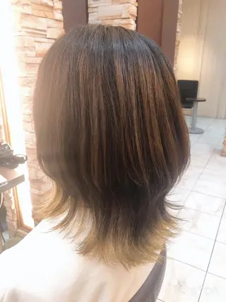 ミディアム 佐久間 凪沙のヘアスタイル