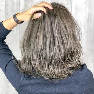 ミディアム 髪質改善 jewel box~私のトリートメント~東梅田店所属・💎髪質改善専門 jewel boxのヘアスタイル