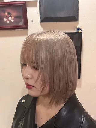 ミディアム カラー hair&space velon所属・推しカラー🫧 サーシャのヘアスタイル