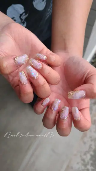 ネイル and Nのネイルデザイン