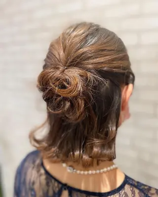 セミロング ヘアアレンジ 田中 アキオのヘアスタイル