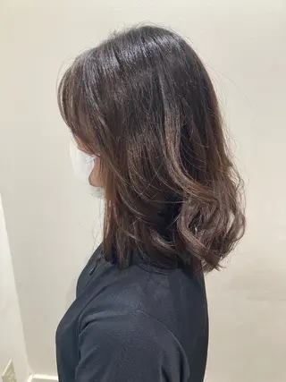 ミディアム 折本 沙織のヘアスタイル