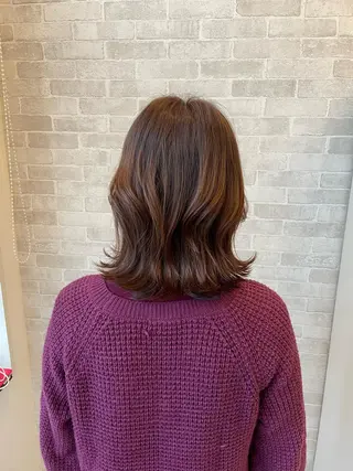 ミディアム カラー Well's TAIGAのヘアスタイル