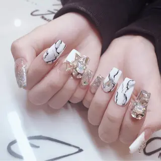 ネイル 🖤スカルプ専門店 新宿・MR🖤のネイルデザイン