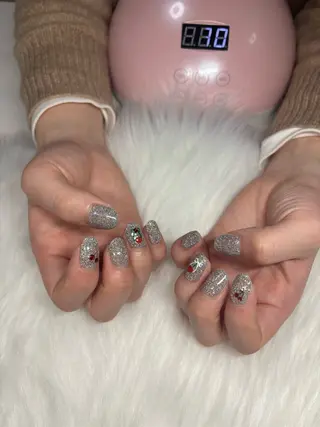 ネイル MACHÉRIE青山 🎀のネイルデザイン