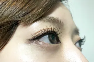 マツエク・マツパ 〜eyelash salon〜    Shapely所属・Shapely シェイプリーのマツエク・マツパデザイン