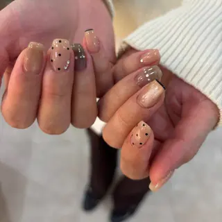 ネイル 栗田 ゆう子のネイルデザイン