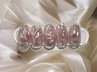 ネイル TOUTOU所属・TOUTOU. Yuriのネイルデザイン