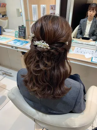 ロング ヘアアレンジ 宮永 璃沙のヘアスタイル