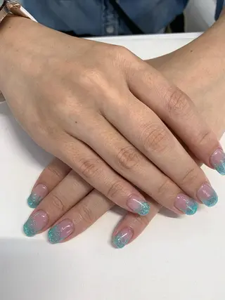 ネイル Mule Beauty Salon所属・ミュール ビューティーサロンのネイルデザイン