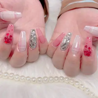 ネイル nana 🎀のネイルデザイン