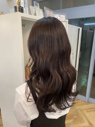 ミディアム カラー ナギサ/本厚木/ ボブ/ミディアム🤍のヘアスタイル