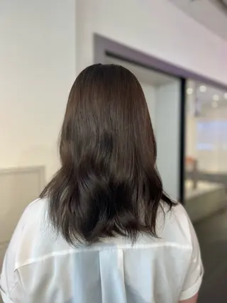 カラー RUA 🪽🤍のヘアスタイル