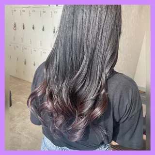 ロング 艶髪美容師 🧸YUZU🤍のヘアスタイル