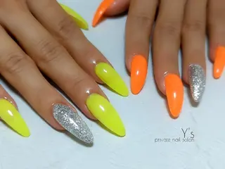 ネイル YUMI NAGAI  のネイルデザイン