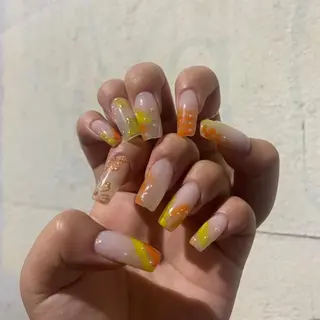 ネイル le'a moe KONAMIのネイルデザイン