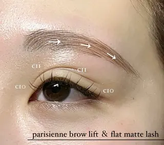 アイブロウ Veil ayakaのマツエク・マツパデザイン