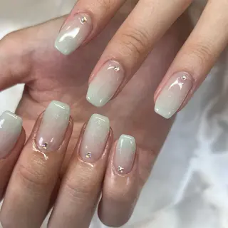 ネイル aimer more ANZU🍯のネイルデザイン