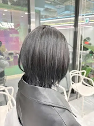 カラー 【公式】横浜 THREE🤎🕯️のヘアスタイル