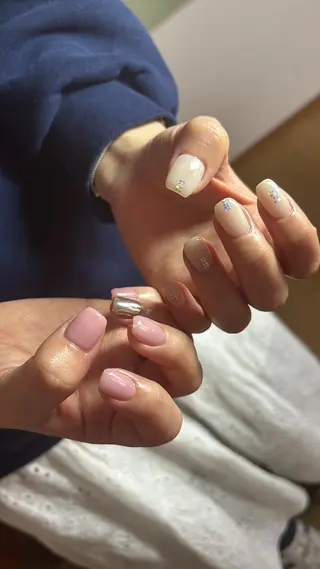 ネイル nailsalon　hue所属・小山 羽奈のネイルデザイン