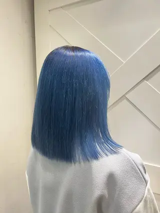 セミロング 🫧ハイトーン個性髪 🫧マヤのヘアスタイル