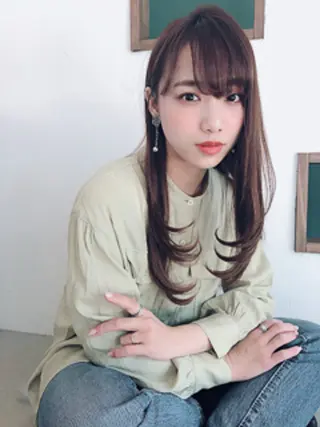 ロング natsumi .のヘアスタイル