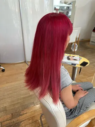 カラー 山本 瑠華のヘアスタイル