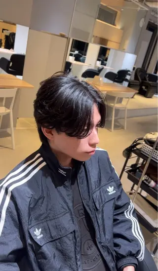 ミディアム パーマ メンズ ナカムラ ツバサのヘアスタイル