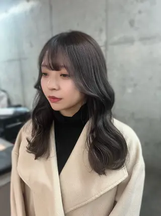 セミロング カラー 透明感カラー ✨ 韓国艶髪💗菅原のヘアスタイル