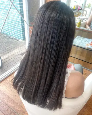 ロング カラー OXCREATION Yukiのヘアスタイル