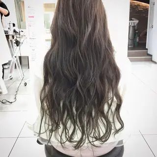 ロング カラー Ash 山田 勇太のヘアスタイル