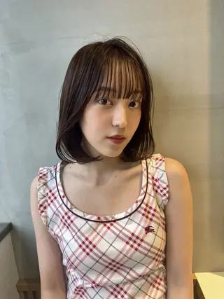 ミディアム かえ🩶韓国ボブ🎀 透明感カラー🥣のヘアスタイル