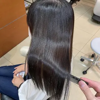 セミロング カラー パーマ 縮毛矯正/髪質改善 /韓国風　山川春輝のヘアスタイル