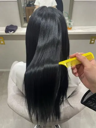 ロング Ruchika .のヘアスタイル